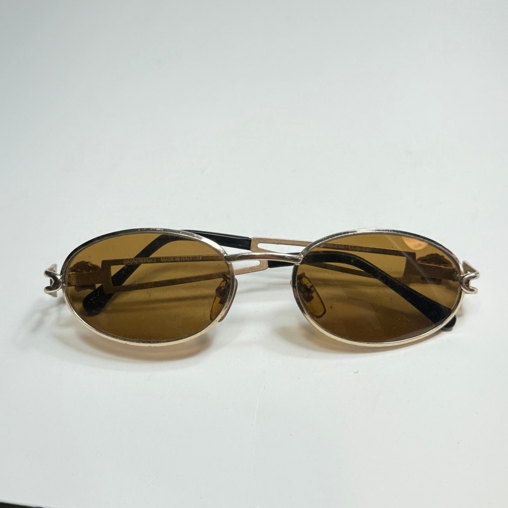 Vintage Gianni Versace Medusa Oval Sunglasses – Gold Frame Brown Lens